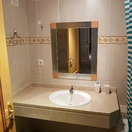 Encosta Da Marina * بورتيماو